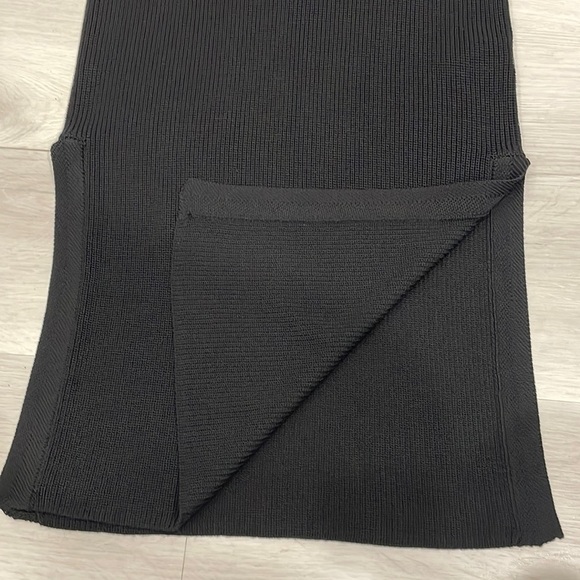 Aritzia Wilfred Palmier Sleeveless Tunic Sweater - Picture 10 of 13